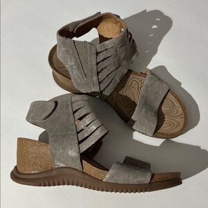 Bionica Metallic Cork Leather Ankle Strap Sandals 8.5 Gracen Cork Shoes Summer